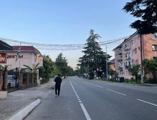 Корова много