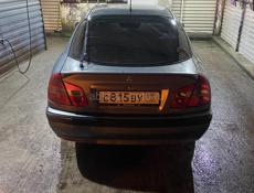 Mitsubishi Carisma