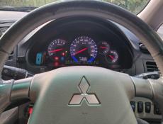 Mitsubishi Grandis