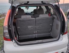 Mitsubishi Grandis
