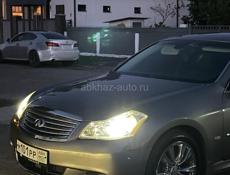 Infiniti M35
