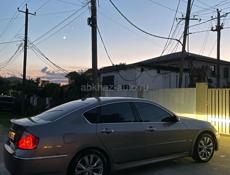 Infiniti M35