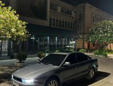 Mitsubishi Galant
