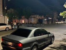 Mitsubishi Galant