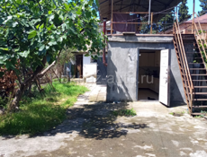 Продам частный дом. В 5 минутах от моря. В самом центре города Сухум.