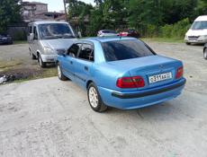 Mitsubishi Carisma