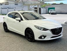 Mazda Аxela
