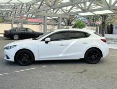 Mazda Аxela