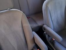 Honda FR-V