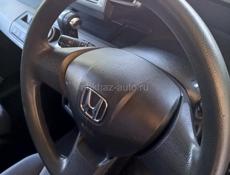 Honda FR-V