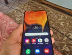 Samsung a50 4/64