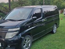 Nissan Elgrand