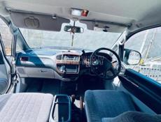 Mitsubishi L 400