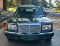 Mercedes-Benz 126