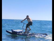 Водный велосипед 