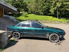 Audi 100