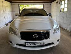 Nissan Fuga