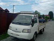 Nissan 100 NX