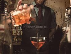 Требуется бармен 