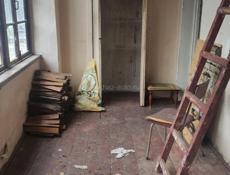 Продаю трёхкомнатную квартиру с лоджией 
