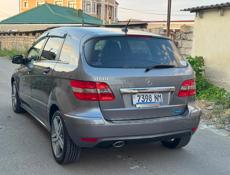 Mercedes-Benz B-Класс