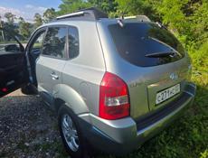 Автомобиль Hyundai Tucson