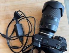Продаю камеру Sony a6400 с объективом Tamaron 