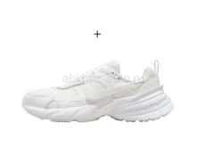 Кроссовки женские Nike, 37,5 размер, оригинал