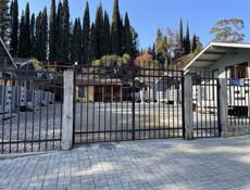 Lakraa Hotel
