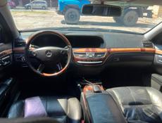 Mercedes-Benz S-Класс