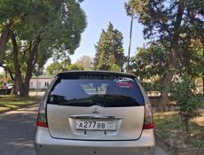 Mitsubishi Grandis
