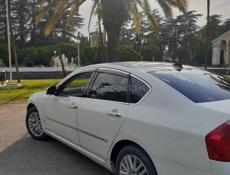 Nissan fuga