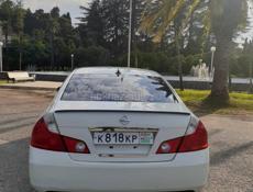 Nissan fuga
