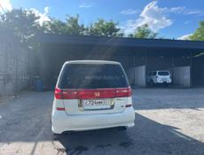 Honda Еlysion