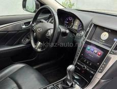 Infiniti Q45