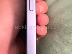 Айфон 14 128гб в отличном состоянии не вскрывался, батарея 77 процентов .  