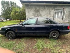 Audi 100
