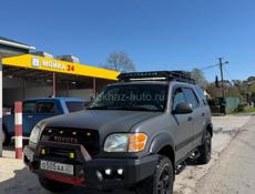 Toyota Sequoia