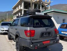 Toyota Sequoia
