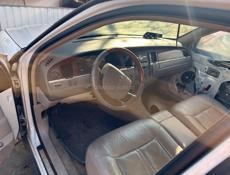 Lincoln Town Car