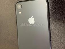 продам айфон XR (10r) восстановленный (IPhone) 