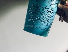 Продаю горшочек с искусственными цветами