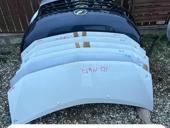 Toyota Alphard капоты и много других запчастей 