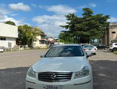 Nissan fuga
