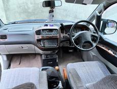 Mitsubishi L 400