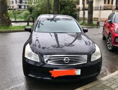 Nissan Skyline
