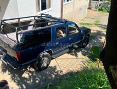 Chevrolet Suburban