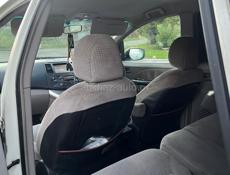 Mitsubishi Grandis