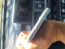 Samsung s20fe 6/128 120гц