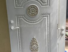 Продам двери 